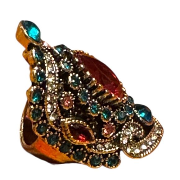 Fashion jewelry Gold tone multi color pink center stone Statement Ring size7 - Picture 5 of 7